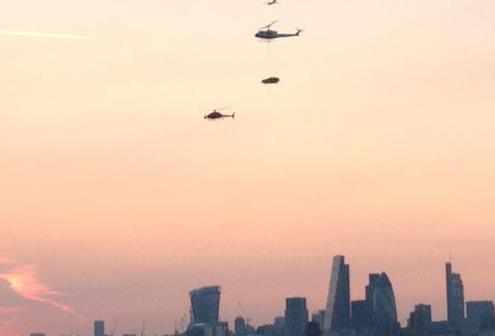 Το ιπτάμενο αυτοκίνητο που κέντρισε το ενδιαφέρον των λονδρέζων