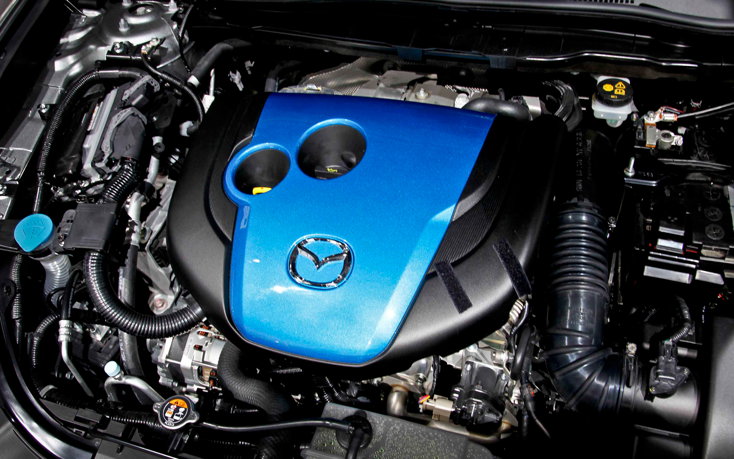 Η Mazda Ν.Α. Ευρώπης αναλαμβάνει την εισαγωγή ανταλλακτικών Mazda στην ελληνική αγορά