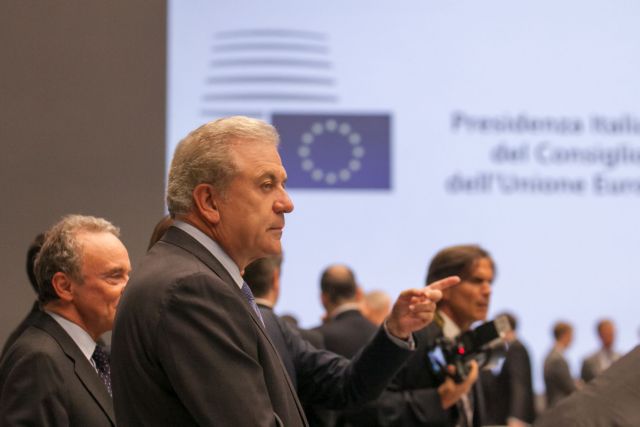 Επίτροπος αρμόδιος για την Μετανάστευση ο Δημ.Αβραμόπουλος