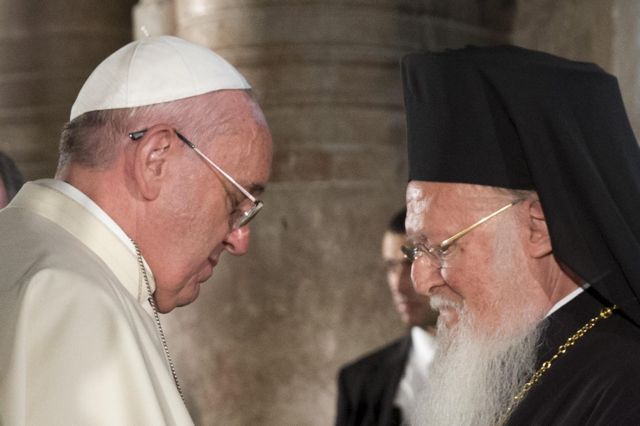 Το Βατικανό επιβεβαιώνει ότι ο Πάπας θα επισκεφθεί το Φανάρι στις 30 Νοεμβρίου