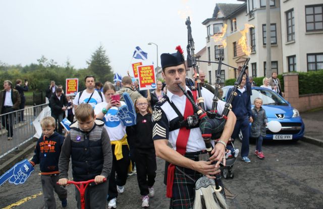 Οι Σκωτσέζοι ψηφίζουν για το μέλλον της Ένωσης – Εικόνες και βίντεο
