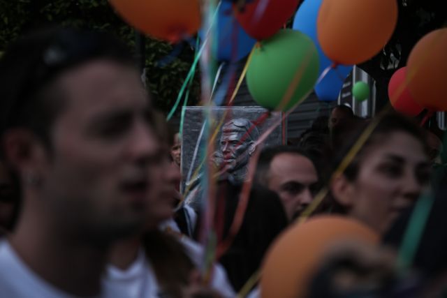 Με μεγάλη συμμετοχή το συλλαλητήριο για τον Παύλο Φύσσα στο Κερατσίνι