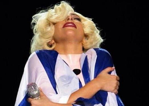 Lady Gaga: Αφού επιβίωσε ο Παρθενώνας, τότε μπορείτε κι εσείς