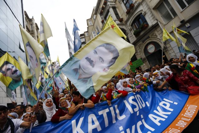 «Σταματήσαμε την προέλαση» των τζιχαντιστών, λένε οι Κούρδοι της βόρειας Συρίας