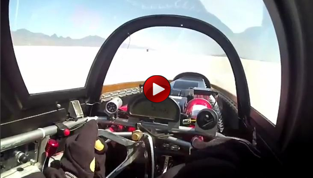 Βίντεο: Έκανε τούμπες με 600χλμ./ώρα και δεν έπαθε τίποτα