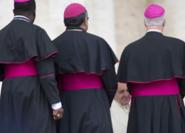 Στις αρχές του 2015 η δίκη του πολωνού αρχιεπισκόπου για υπόθεση παιδεραστίας