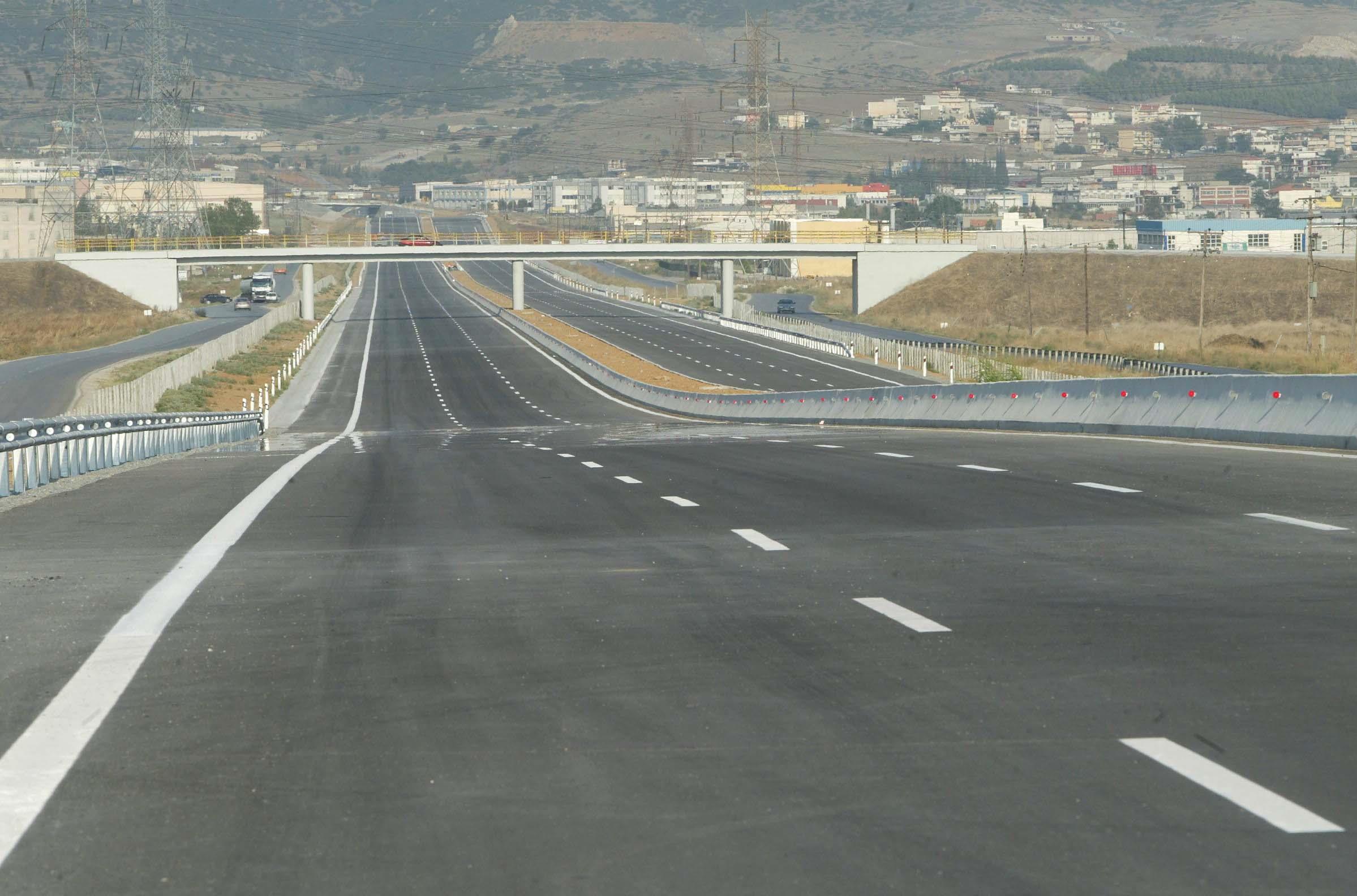 Κυκλοφοριακές ρυθμίσεις στην Περιφερειακή Οδό Θεσσαλονίκης από Δευτέρα