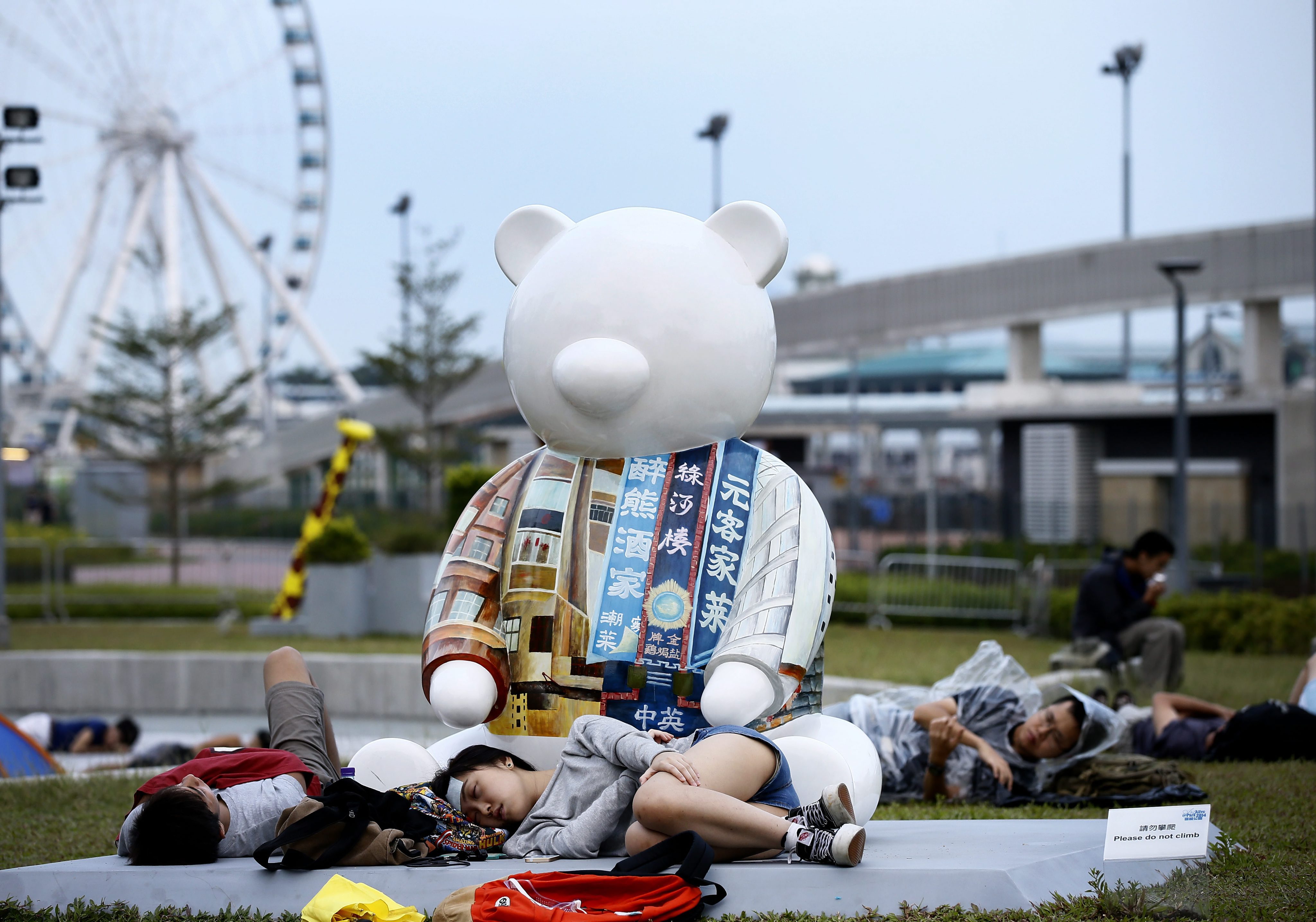 Υπομονή και σκληρότητα τα «όπλα» του Πεκίνου στο κίνημα του Χονγκ Κονγκ
