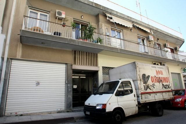 Αγνωστη παραμένει η ταυτότητα του 30χρονου που συνελήφθη στον Βύρωνα