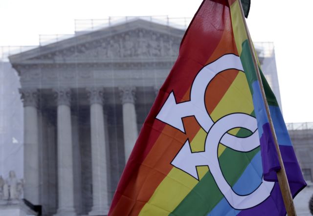 Στήριξη στους γάμους ομοφυλόφιλων από το Ανώτατο Δικαστήριο των ΗΠΑ