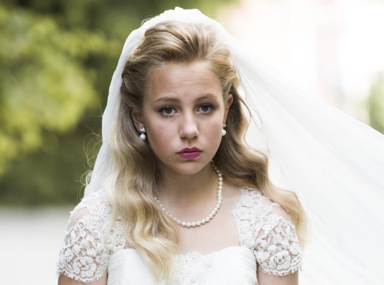 Απίστευτη καμπάνια από τη Νορβηγία κατά του γάμου παιδιών