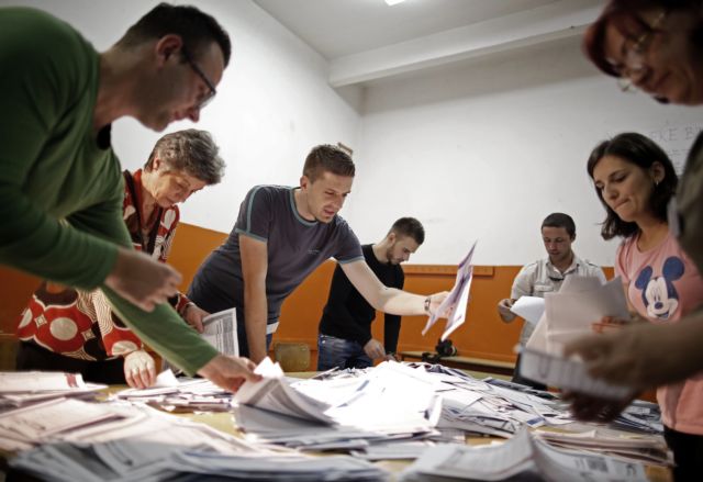 Προς προεδρική τριάδα των «αταίριαστων εθνικιστών» οδεύει η Βοσνία