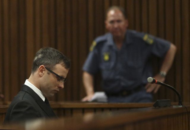 Τουλάχιστον δεκαετή φυλάκιση ζητά ο εισαγγελέας για τον Πιστόριους