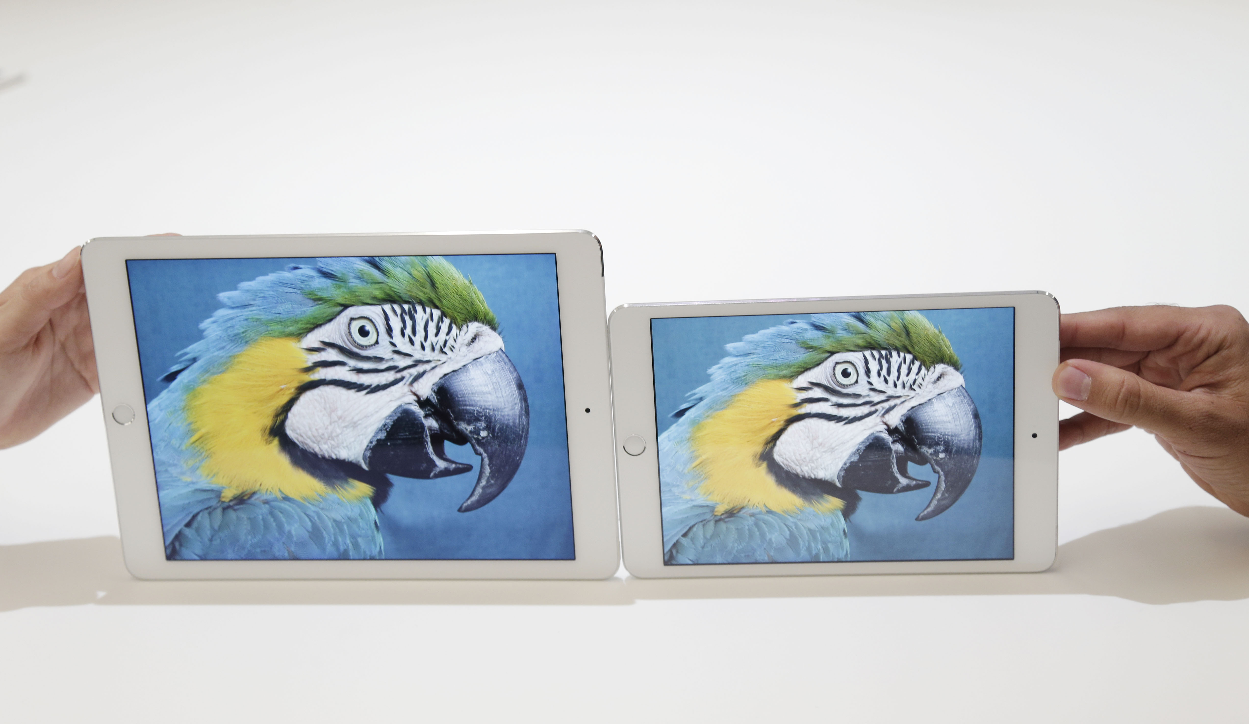 Στην Ελλάδα τα iPad Air 2 και iPad mini 3 «μέχρι το τέλος Οκτωβρίου»