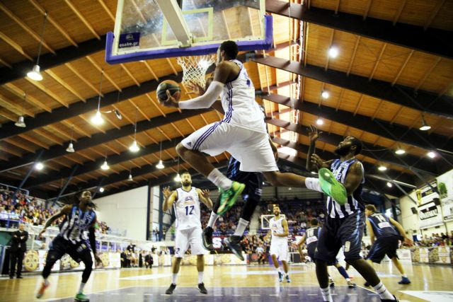 Τα Τρίκαλα έκαμψαν την αντίσταση του Κόροιβου σε… 50 λεπτά αγώνα