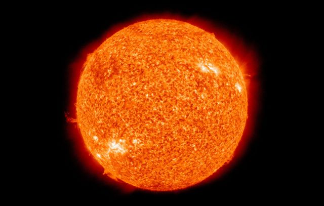 Ο Ήλιος εκπέμπει σκοτεινή ύλη;