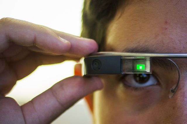 Εθισμό στο Google Glass, διαπιστώνουν αμερικανοί γιατροί