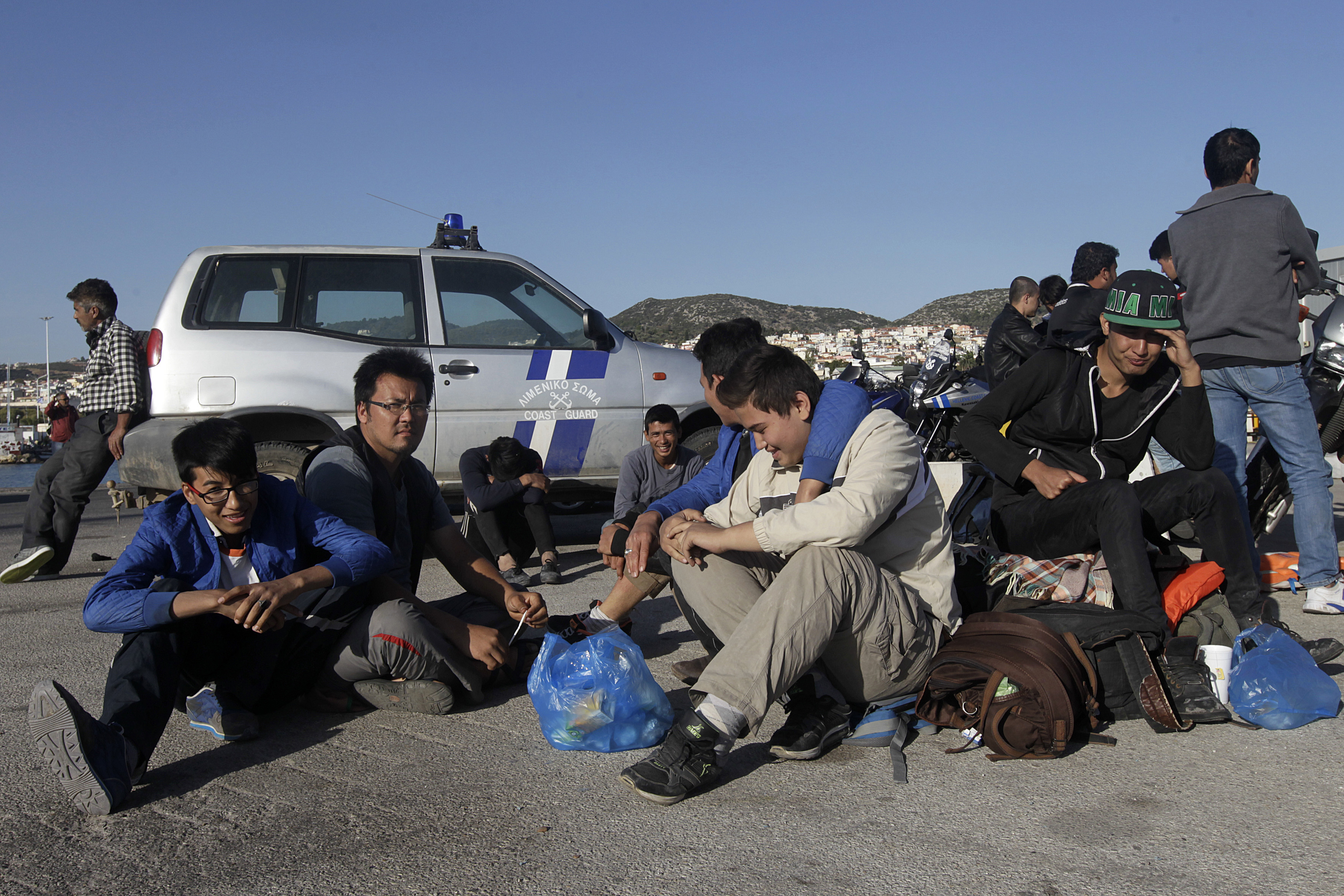 Μυτιλήνη: Σε κέντρο κράτησης οι μετανάστες μετά τις εικόνες ντροπής