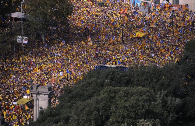 Καταλονία: Επίδειξη δύναμης από τους οπαδούς της ανεξαρτησίας