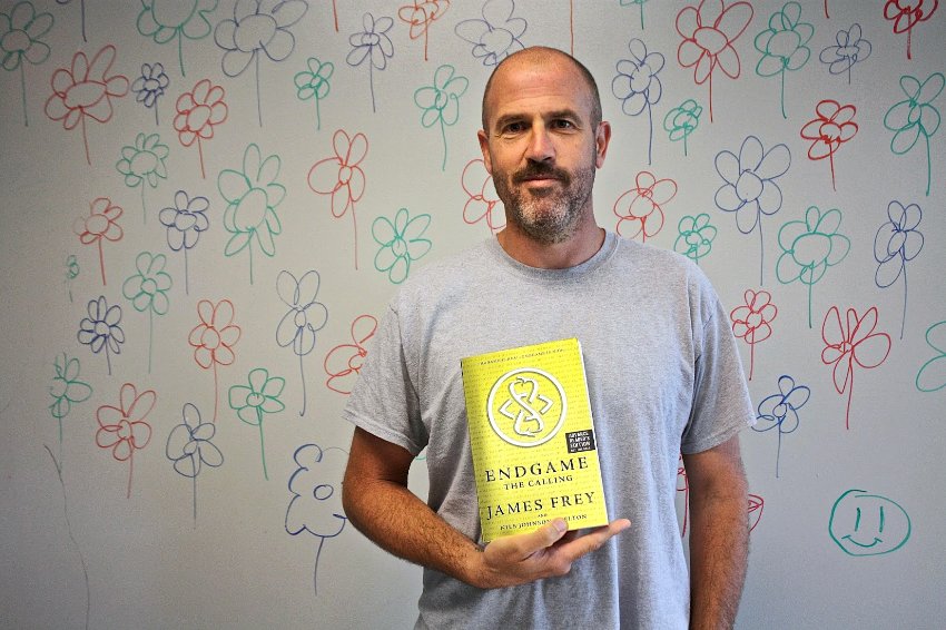 Ο αμφιλεγόμενος κύριος Τζέιμς Φρέι