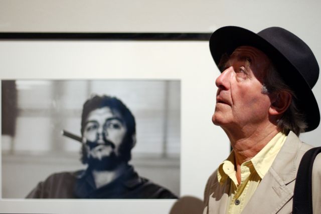 Πέθανε ο Ρενέ Μπουρί, ο φωτογράφος του Τσε Γκεβάρα