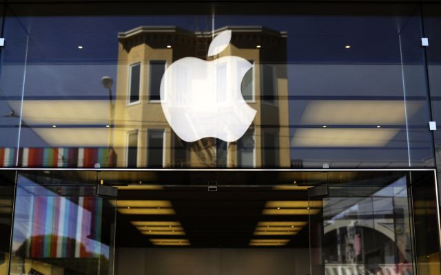 Apple: Στα 8,5 δισ. δολάρια τα καθαρά κέρδη στο γ' τρίμηνο