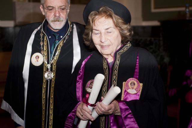 Επίτιμη διδάκτορας στο Παιδαγωγικό του ΑΠΘ αναγορεύθηκε η Άλκη Ζέη
