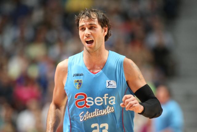 Στην Αθήνα ο Ίγκλις την Κυριακή για συμφωνία με την ΑΕΚ