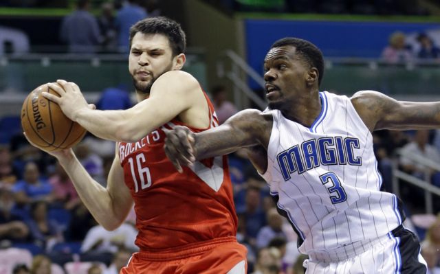 «Είμαι ενθουσιασμένος που βρίσκομαι εδώ» είπε ο Παπανικολάου