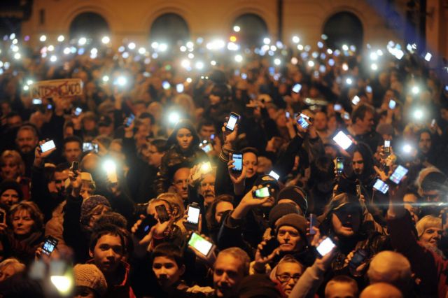Διαδηλώσεις στην Ουγγαρία κατά του φόρου στο Διαδίκτυο