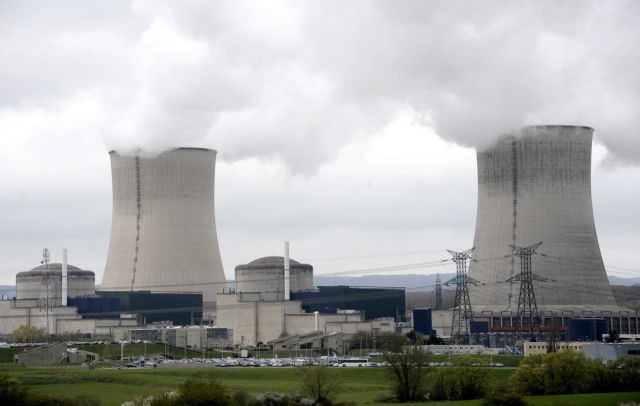 Μυστηριώδη drone πέταξαν πάνω από γαλλικά πυρηνικά εργοστάσια