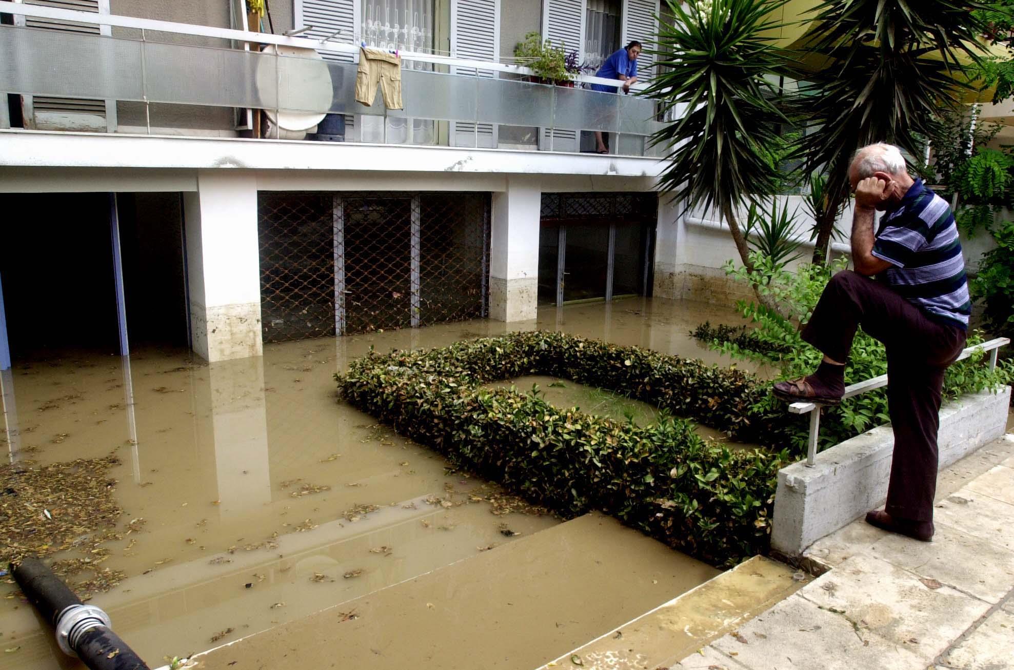 Ώς και 60 ευρώ ανά τετραγωνικό η αποζημίωση για τους πλημμυροπαθείς