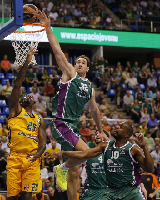 Νίκες για Αρμάνι, Λαμποράλ, αήττητες ΤΣΣΚΑ, Μάλαγα και Μπάρτσα