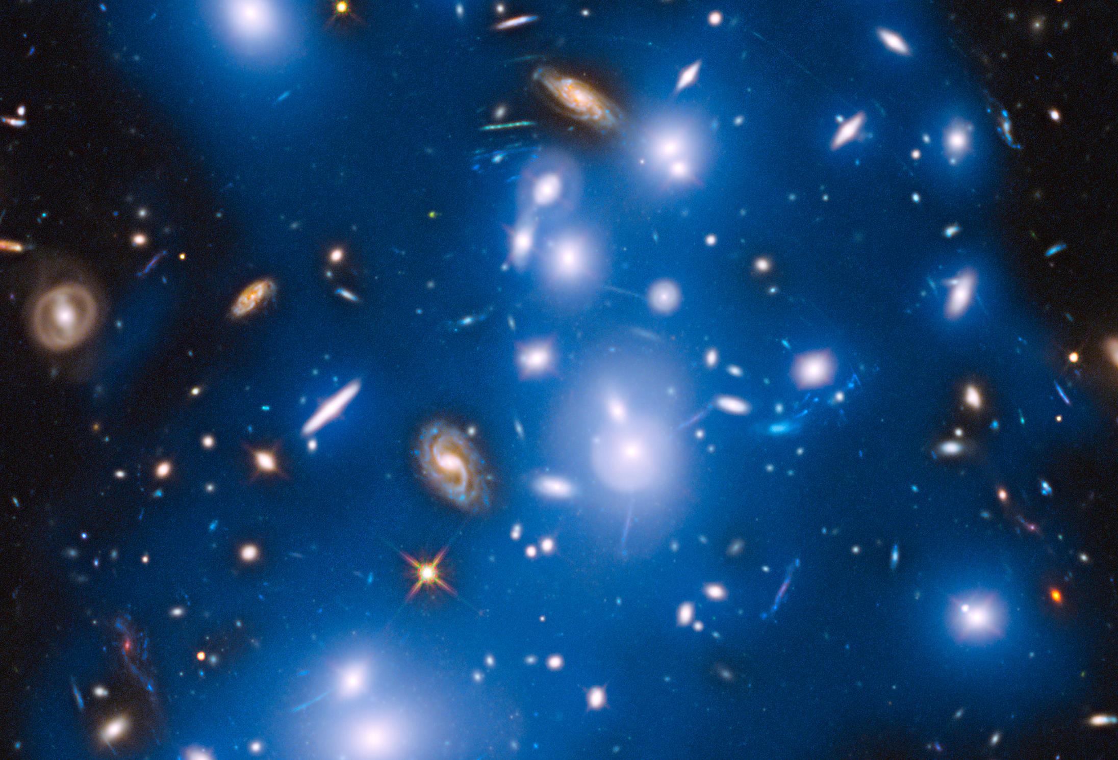Διαλυμένοι γαλαξίες αιμορραγούν 200 δισεκατομμύρια άστρα