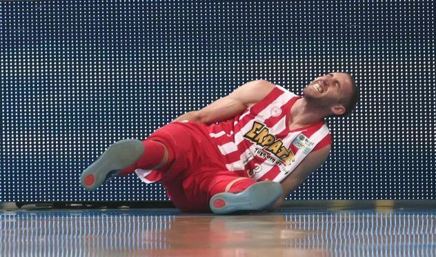 Θλάση και… εξετάσεις για Λοτζέσκι