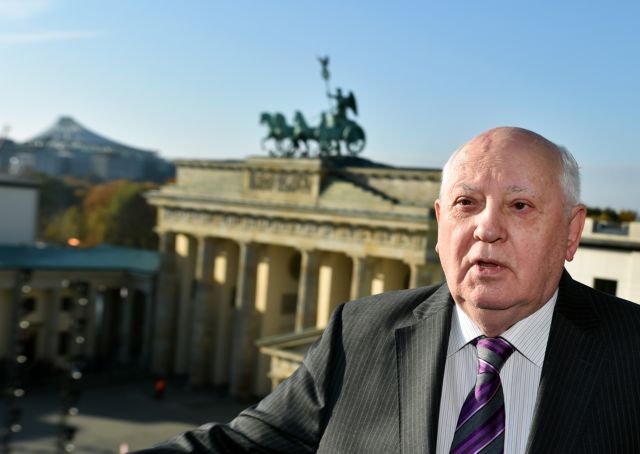 Μ.Γκορμπατσόφ: Βρισκόμαστε στα πρόθυρα ενός νέου Ψυχρού Πολέμου