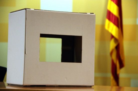 Δημοψήφισμα στην Καταλονία: Άλλοι έβγαλαν selfie, άλλοι πήραν την κάλπη