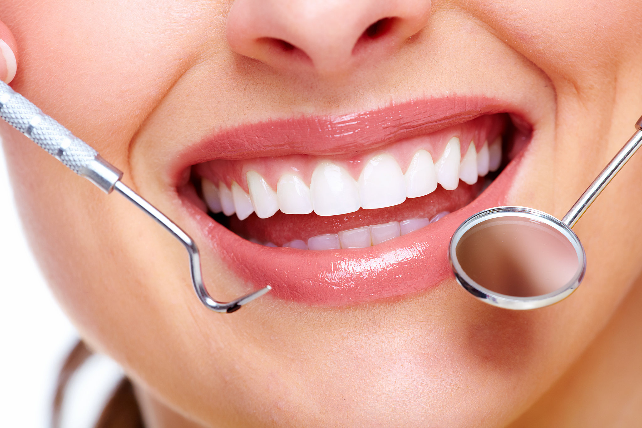 Τα οδοντικά εμφυτεύματα σας χαρίζουν την χαμένη σας αυτοπεποίθηση