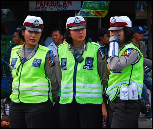 Tεστ παρθενίας για τις υποψήφιες στην αστυνομία της Ινδονησίας