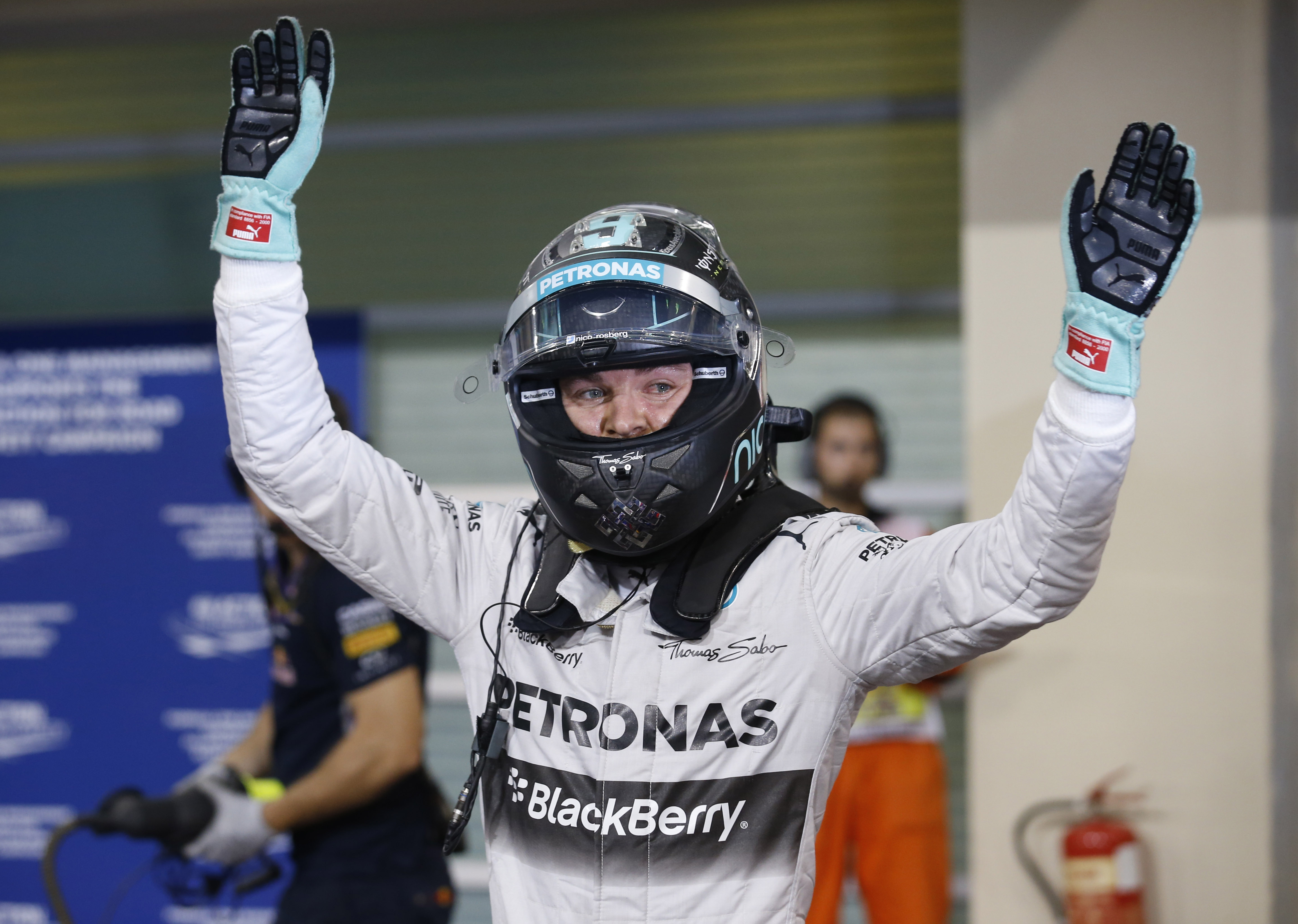 GP Αbu Dhabi 2014: Pole position για Rosberg, εκτός ρυθμού ο Hamilton