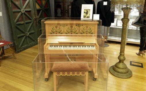 Σχεδόν 3 εκατ. δολάρια για το πιάνο από την «Καζαμπλάνκα»
