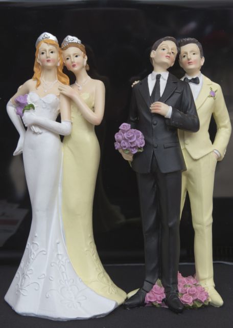 Η Φινλανδία νομιμοποιεί τους γάμους μεταξύ ομοφυλοφίλων