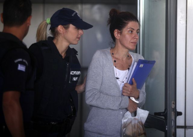 Αποφυλακίστηκε η Αρετή Τσοχατζοπούλου