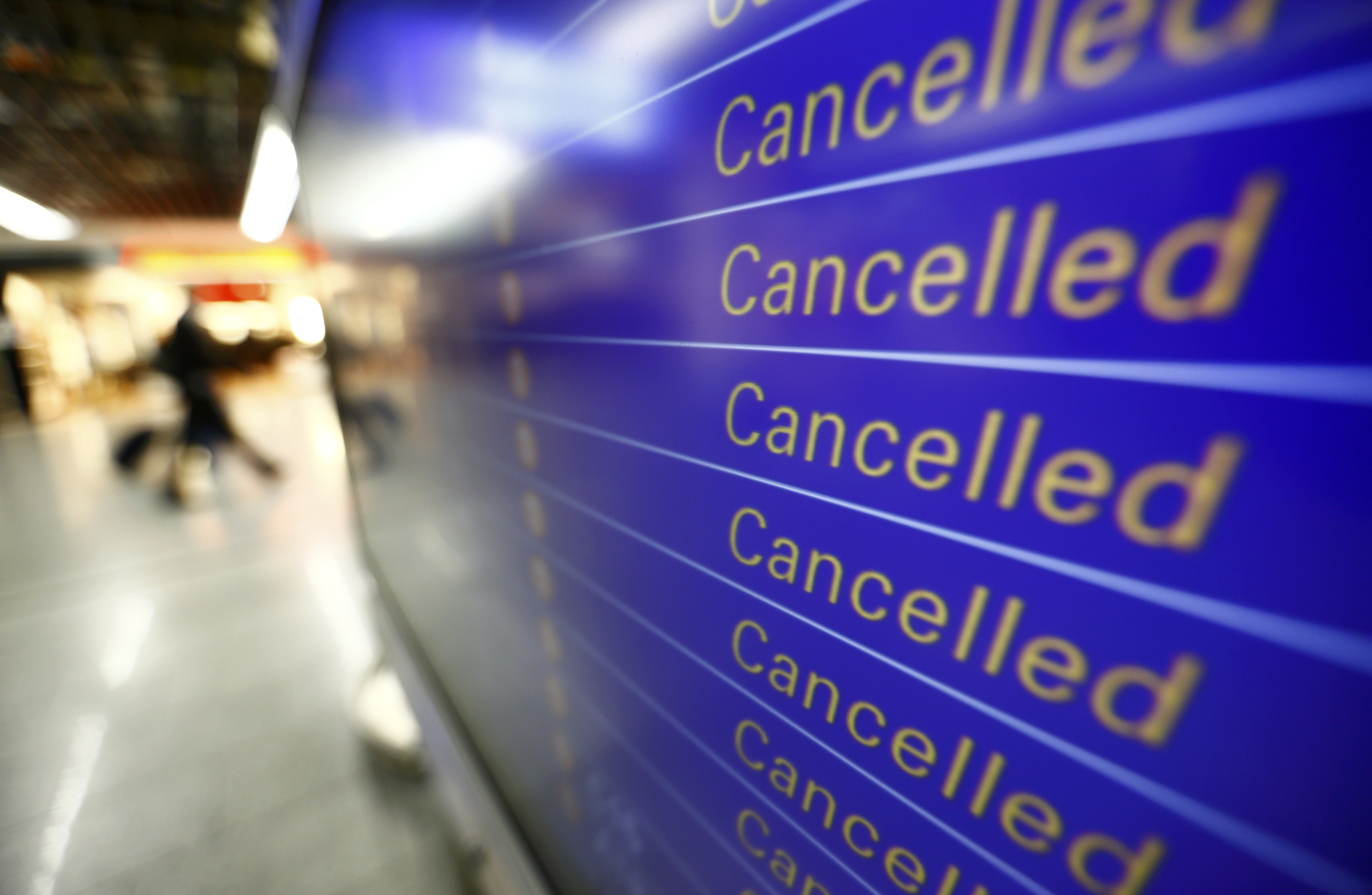 Χιλιάδες πτήσεις της Lufthansa ακυρώνονται λόγω απεργίας
