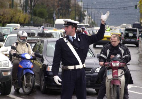 Κλειστοί δρόμοι και σταθμοί του Μετρό λόγω της επίσκεψης Νταβούτογλου