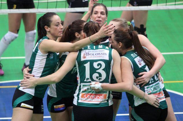 Περίπατος του Παναθηναϊκού απέναντι στους Μακεδόνες