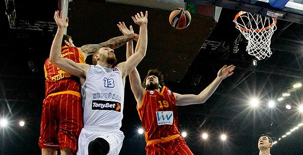 Νίκη και προβάδισμα της Νεπτούνας επί της «Γαλατά»