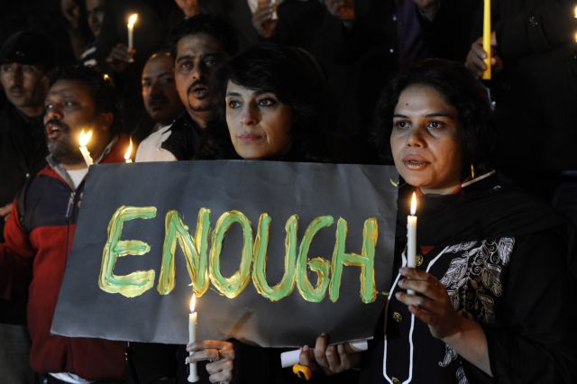 Σφαγή 132 παιδιών στην πιο αιματηρή επίθεση στην ιστορία του Πακιστάν