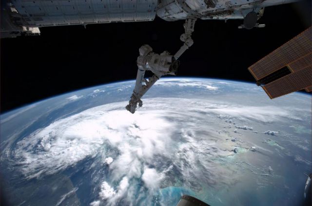 Εικόνες έξι μηνών από τον ISS σε ένα βίντεο έξι λεπτών