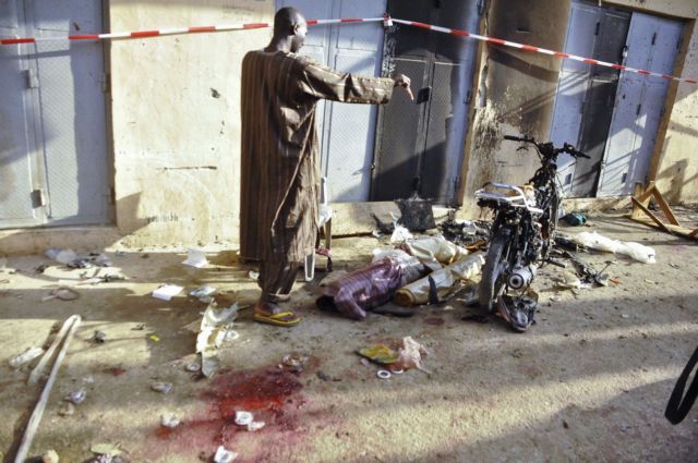 Αιματοκύλισμα από βομβιστική επίθεση σε σταθμό λεωφορείου στη Νιγηρία